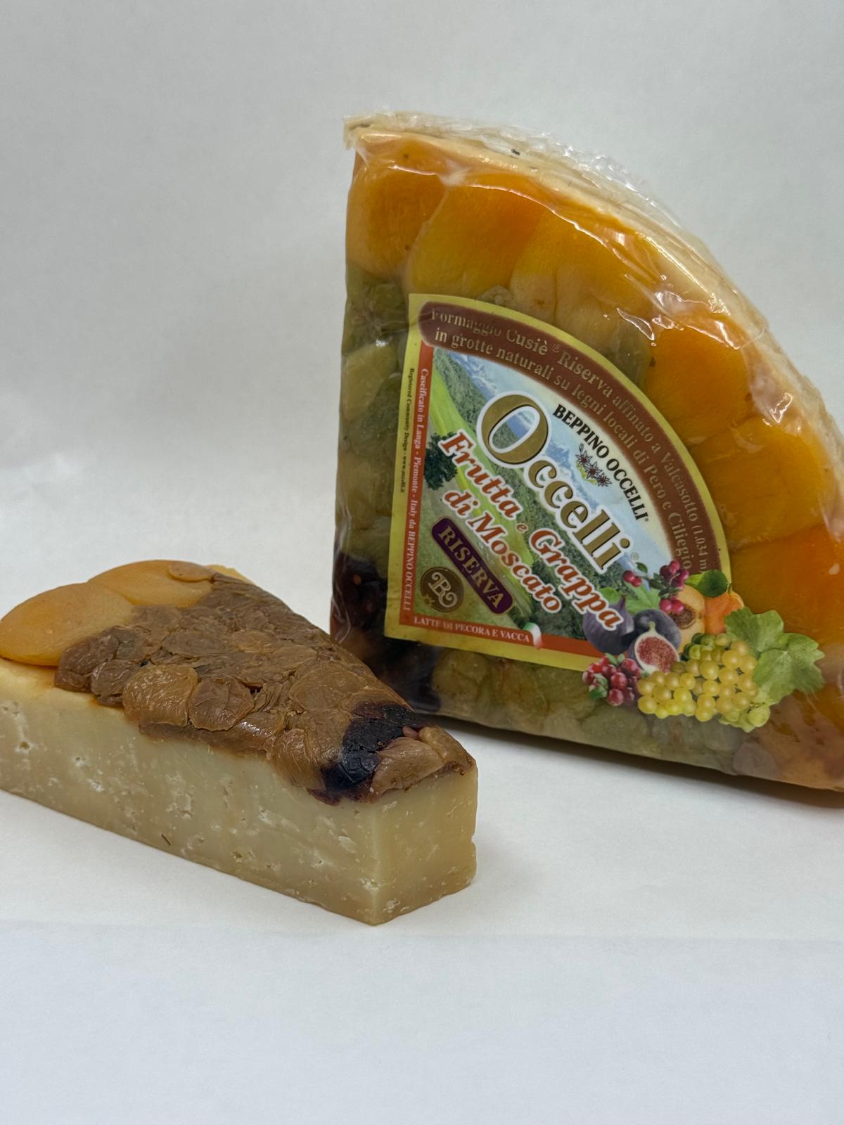 Occelli con frutta e grappa di moscato
